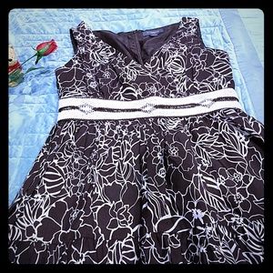 Liz Cliaborne Brown Flared Dress